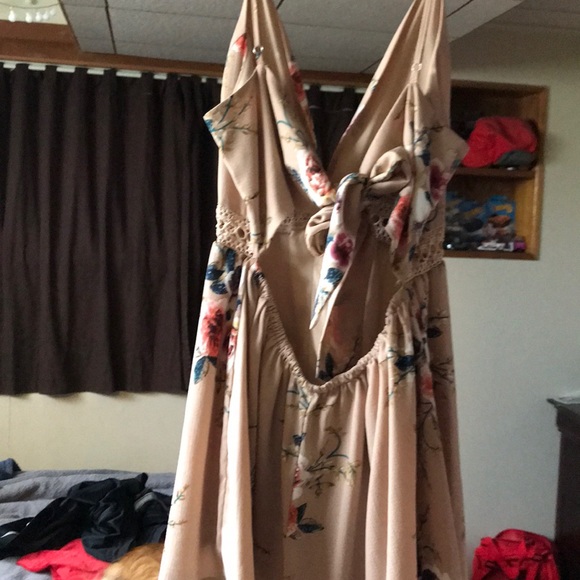 Romper! - Picture 2 of 2